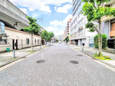 【周辺】 | ◇◆ミオカステーロ港北ラヴィータ◆◇ | ◆その邸が魅せる、気品・上質・重厚感・極細やかさ、そのすべては訪れた者に安らぎと品性を与える特別な空間です。ここに住むからこそ意味がある。すべての（始まり）をここから迎えます。