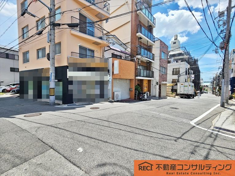 サンパレス倉石の周辺