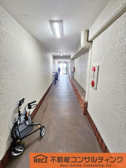 サンパレス倉石のその他共用部分|閑静な住宅地