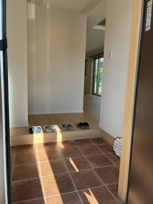 【玄関】 | 大津市蓮池町1　中古戸建