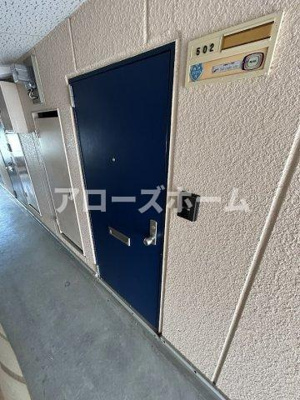 【玄関】 | ビレッジ１