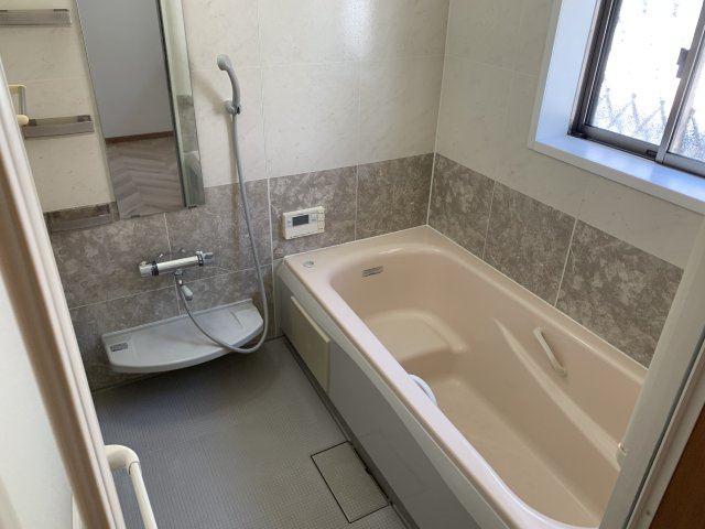 【浴室】の画像