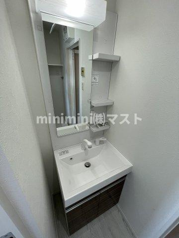 パラゴン勝山通りの洗面所