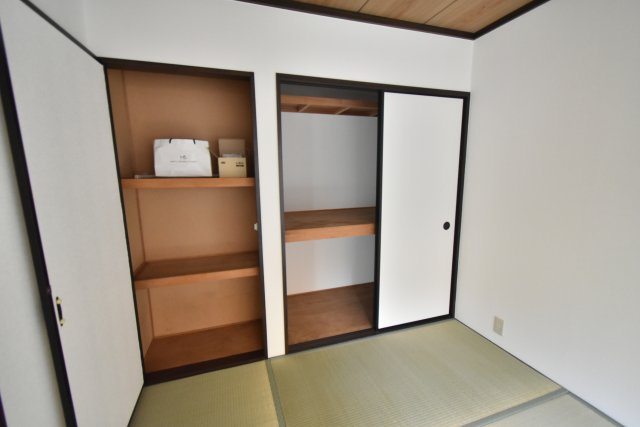 タウニィー栄の収納