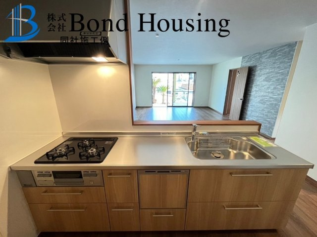 LDK21帖以上アリ　眺望良好　西朝霧丘全6区画　B号地のキッチン|同社施工例