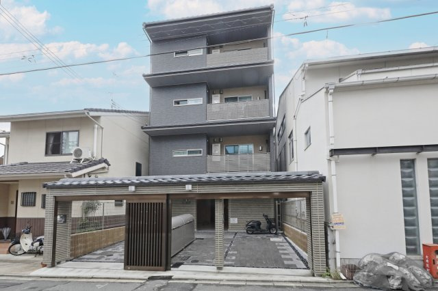 ウェルスクエア京都西陣の外観