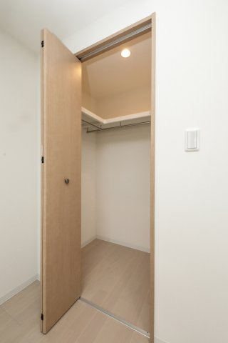 ウェルスクエア京都西陣の収納|303号室
