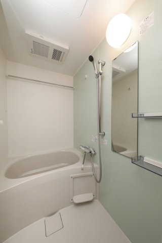 ウェルスクエア京都西陣の浴室|303号室