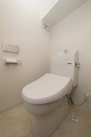 ウェルスクエア京都西陣のトイレ|303号室
