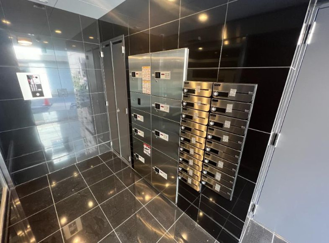 【エントランス】 | 令和4年建築！大阪市西区の一棟収益マンション！