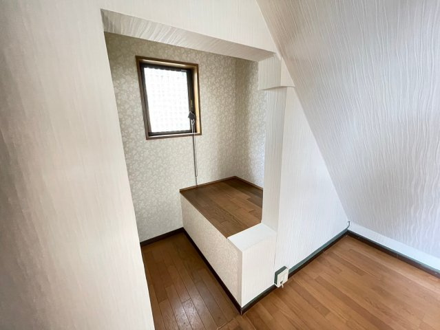 若松町一丁目貸店舗の収納