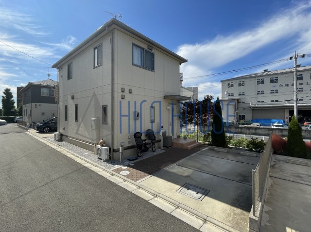坂戸市関間戸建貸家　B棟の外観