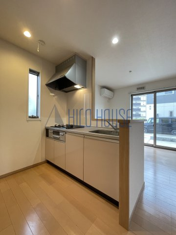 坂戸市関間戸建貸家　B棟のキッチン