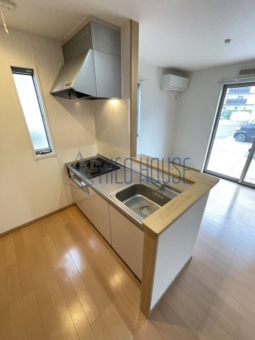 坂戸市関間戸建貸家　B棟のキッチン