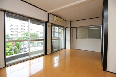 【居間・リビング】 | 大川ハイツ