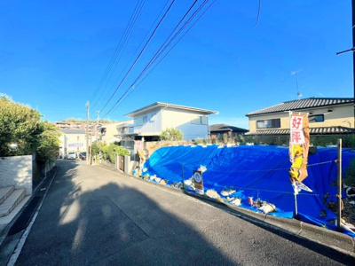 【前面道路含む現地写真】 | ◆◇釜利谷西1丁目　建築条件なし売地◇◆ | ◆低層住宅の並ぶ閑静な住宅地で心地よい生活をぜひご堪能ください♪