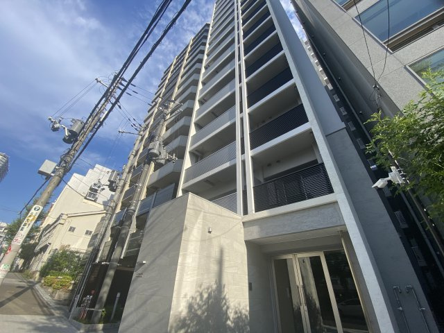 アーバネックス南新町の外観