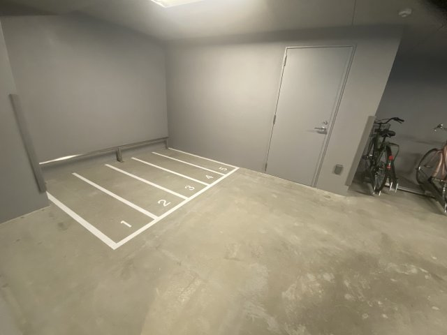 アーバネックス南新町の駐車場