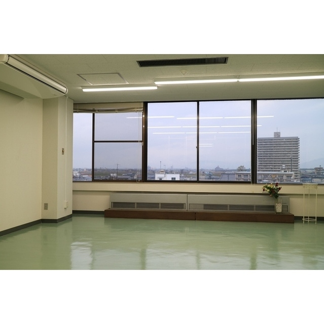 岐阜市鹿島町１丁目の店舗事務所の内装