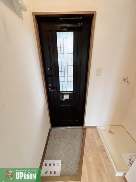 サニーサイドコーポ川西の玄関