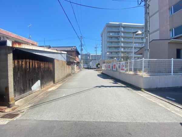 和歌山市雄松町3丁目　土地の前面道路含む現地写真