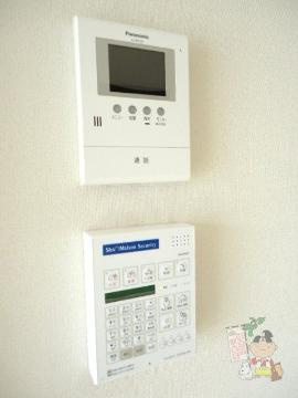 シロッコ西口のセキュリティ|カメラ付インターホン