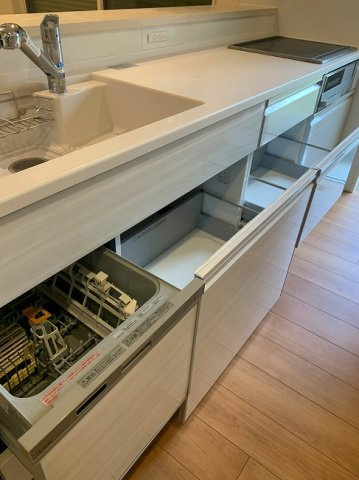 【No.6965】郡家中古住宅/4LDK/R2年築/室内綺麗のキッチン