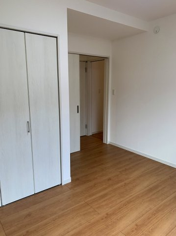 【No.6965】郡家中古住宅/4LDK/R2年築/室内綺麗の洋室