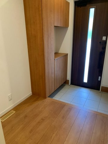 【No.6965】郡家中古住宅/4LDK/R2年築/室内綺麗の玄関