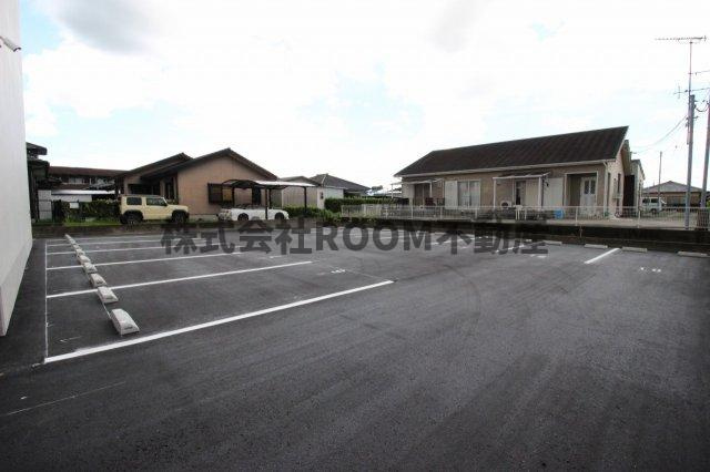 ONE　ARKの駐車場|駐車場があります