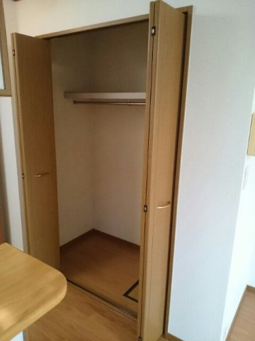 カーサ・ソレイユ三番館の収納|大きなスペースがあり、収納には困りません