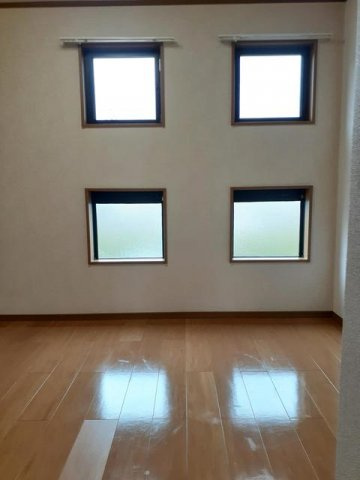 カーサ・ソレイユ五番館の内装|明るい室内です