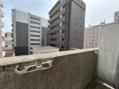 【バルコニー】 | サンライズ上原 | 別号室の写真になります。現況優先。
