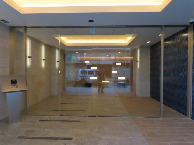 大阪市淀川区三津屋北２丁目の賃貸マンションのロビー