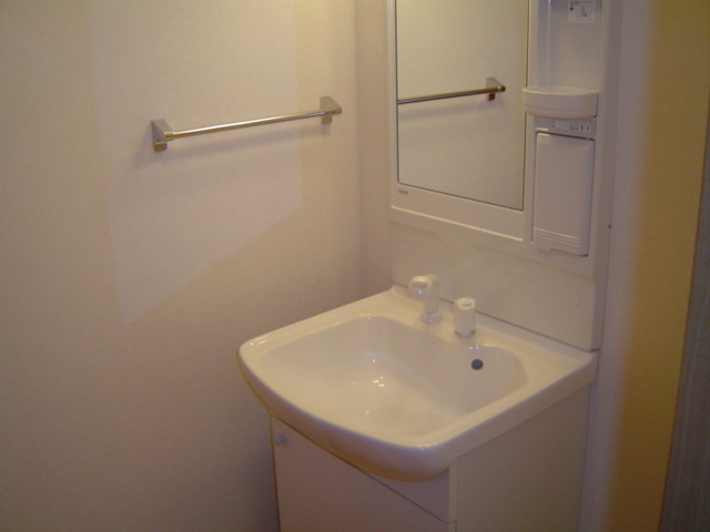 パレスさくらんぼの独立洗面台|洗髪洗面化粧台