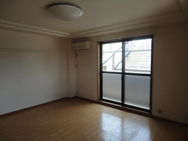 パレスさくらんぼの洋室|洋室