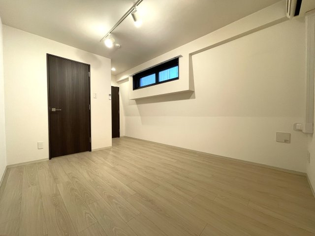 【洋室】