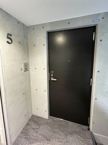 【玄関】