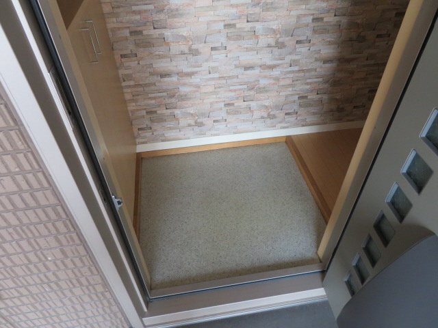 シャーメゾン西蒲田Ⅱの玄関