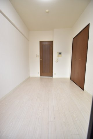 大阪市都島区東野田町４丁目の賃貸マンションの寝室