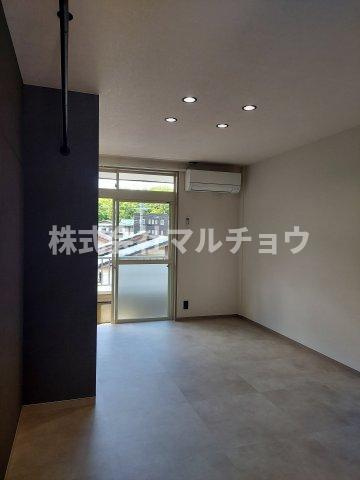 enハイツの居間・リビング|こちらのリビングで趣味の時間をお楽しみください