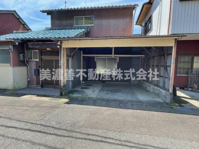 ６３３９３　岐阜市福富中古戸建ての外観