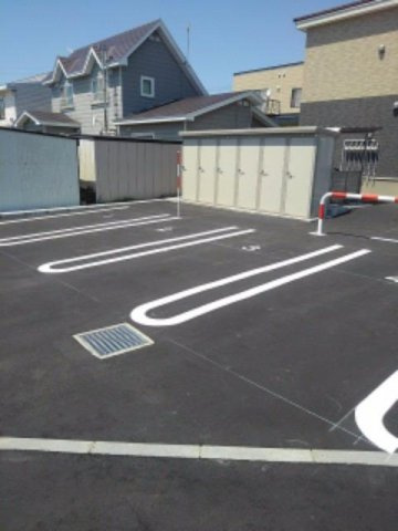 マルメロ（ｍａｒｍｅｌｏ）の駐車場