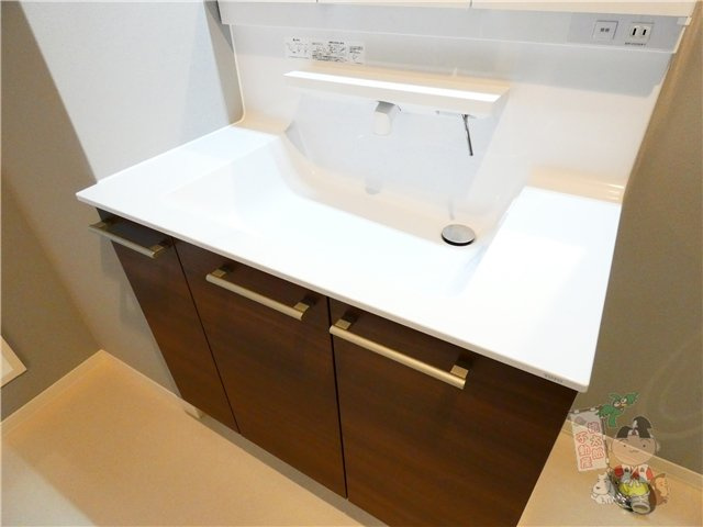 クロムノワールの洗面所