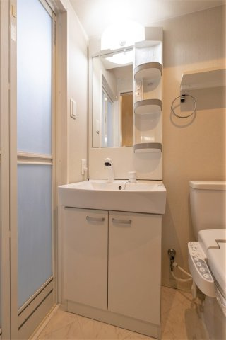 RUSCELLO-UNOの洗面所