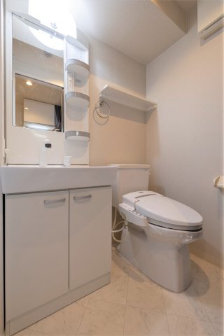 RUSCELLO-UNOの洗面所