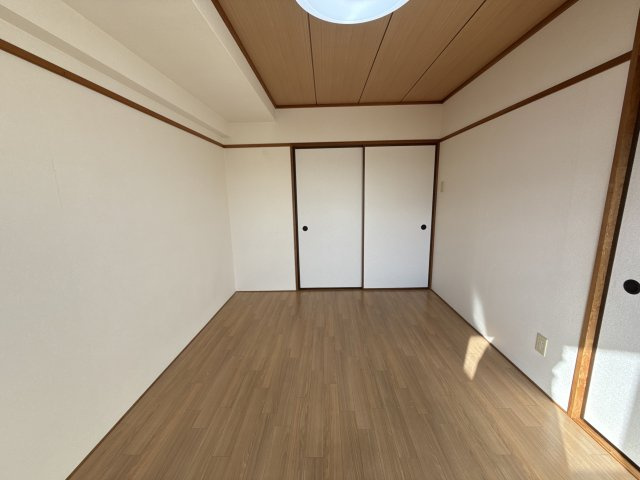 イトーピア野里の寝室