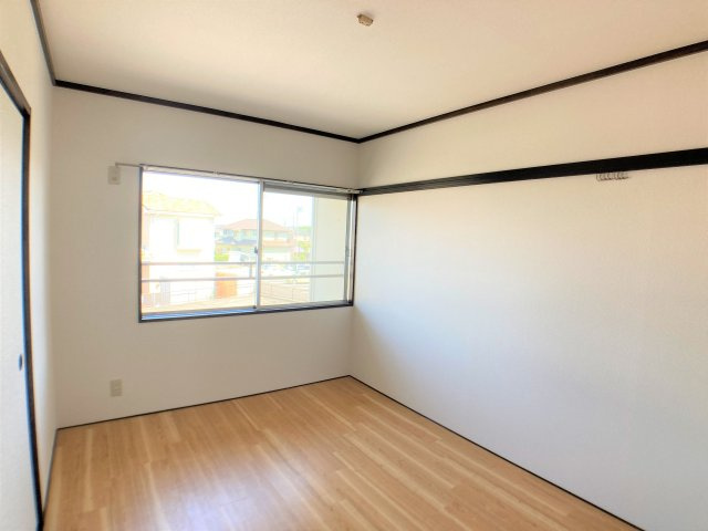 エクセル大峯の洋室|別部屋反転間取りのお写真となります。