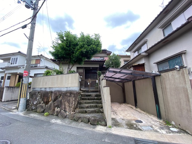 南河内郡太子町大字山田の一戸建ての外観