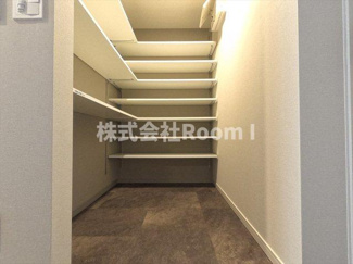 【玄関】 | アーバネックス谷町六丁目 | シンプルで使いやすい玄関です